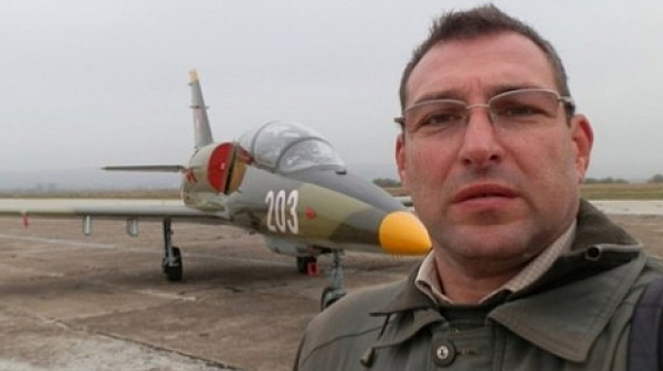 Журналистът Д. Ставрев: Българските МиГ-29 и Су-25 са обречени на приземяване 2023 г.