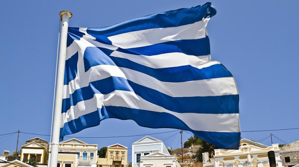 Гръцки танкери превозват руски петрол: Санкциите на ЕС не са спрели потока