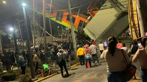 Тежък инцидент. Надлез в Мексико сити се срути. Най-малко 13 са загинали
