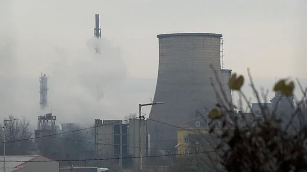 Обгазяването продължава: Ново превишение на серен диоксид в Димитровград