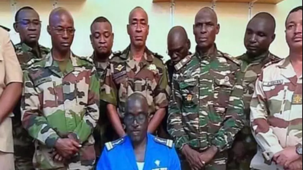 Армията на Нигер: Извършен е военен преврат