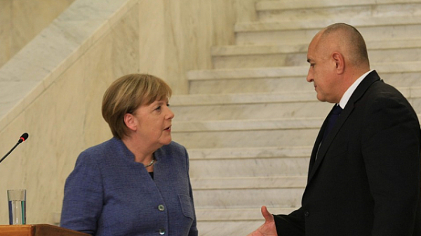 Меркел понатиснала Борисов за Северна Македония?