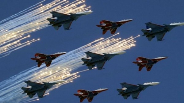 Военният министър: 8 самолета Eurofighter от Испания ще пазят небето ни