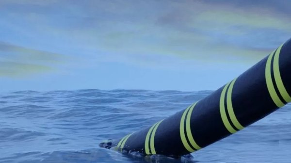 Финландия задържа кораб заради саботаж срещу подводен кабел