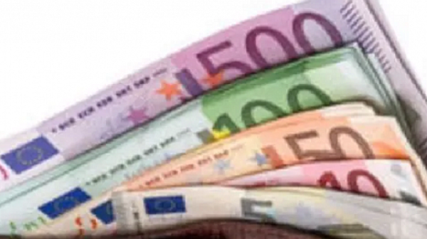 Законът за еврото може да бъде приет от парламента в края на лятото