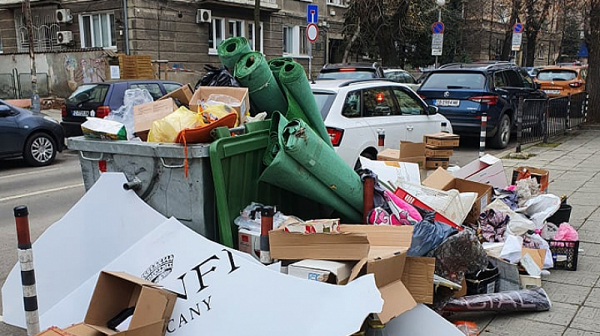 Мизерия в сърцето на София - европейска столица на... боклука