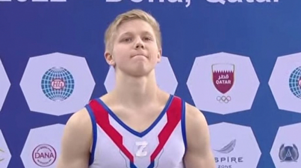 Разследват руския гимнастик Иван Куляк заради буквата “Z” на гърдите му
