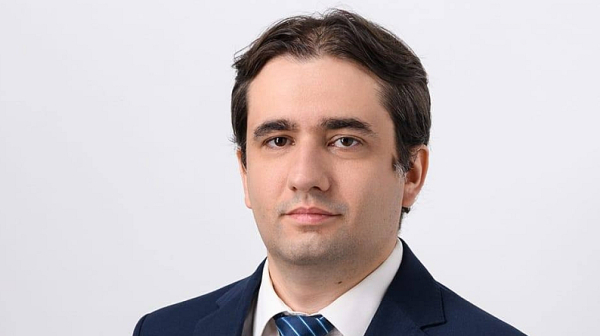 Божанов с ответен удар към Калин Стоянов: Използва служители на МВР за политически интриги