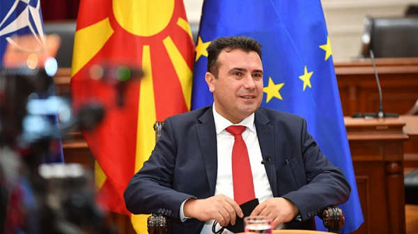 Официално: Зоран Заев хвърли оставка и като премиер