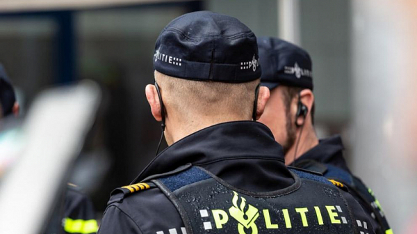 Кола се вряза в хора в Нидерландия, има 6 жертви засега