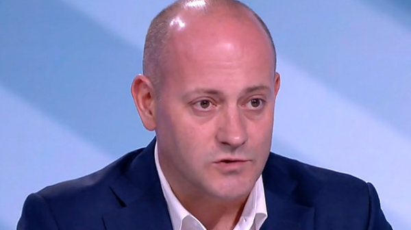 Радан Кънев: Няма сила, която да приеме правителство, в което Борисов да управлява от Банкя