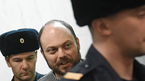 Руски критик на Путин е осъден на 25 г. затвор