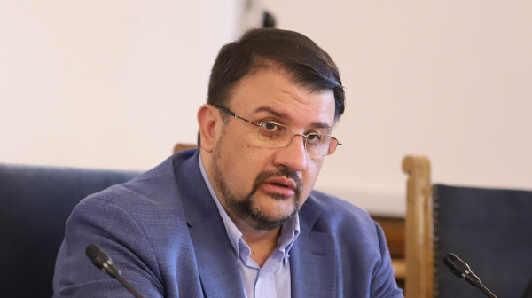 Настимир Ананиев: ГЕРБ вероятно няма да могат да сформират правителство с първия мандат