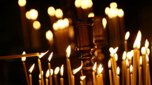 Почитаме Св. Параскева, имен ден празнуват Параскев, Параскева