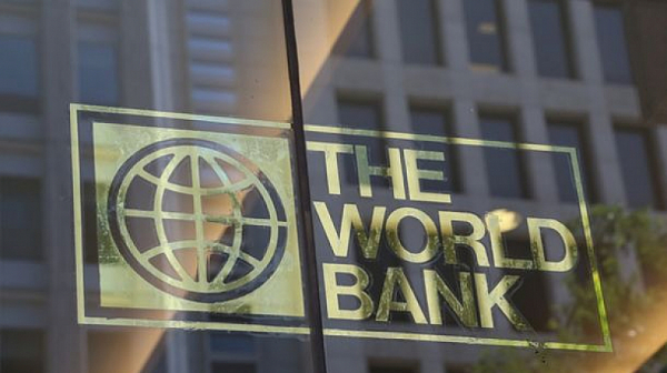 Световната банка: 60 милиона души са заплашени от крайна бедност заради COVID-19