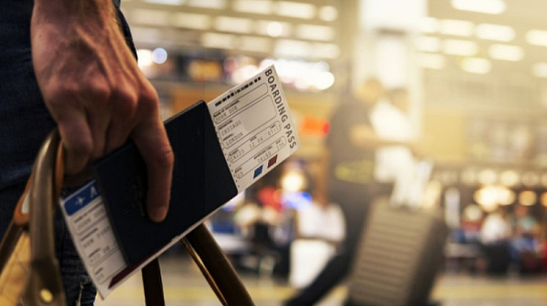 ЕК отваря Европа за младите: Безплатни пътувания за 40 000 кандидати