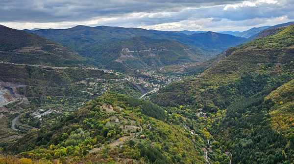 Отлични условия в планините. Къде да се разходим?