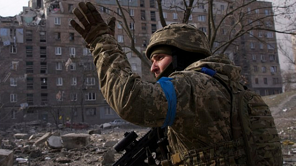 Кадиров: Над 1000 украински морски пехотинци се предадоха в Мариупол. Украински командир: Пробихме блокадата