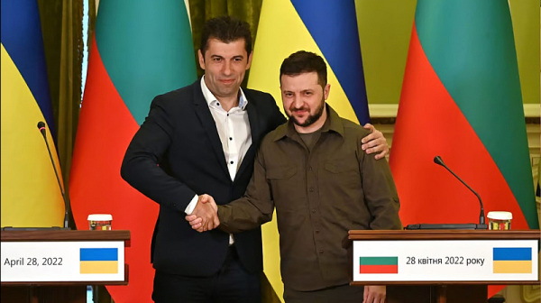 В полезрението на европейците: Как България тайно спаси Украйна