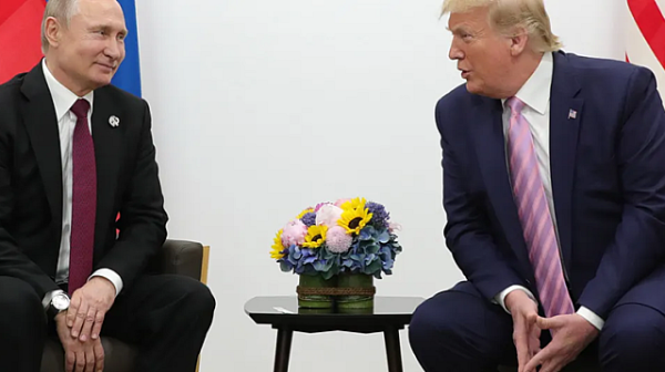 Тръмп и Путин се срещат късно в петък вечерта