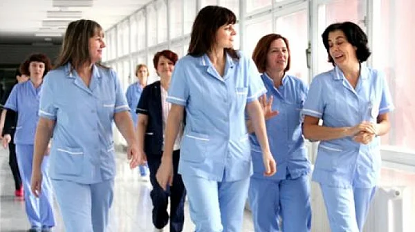 4 от 10 медицински сестри у нас не работят по професията си