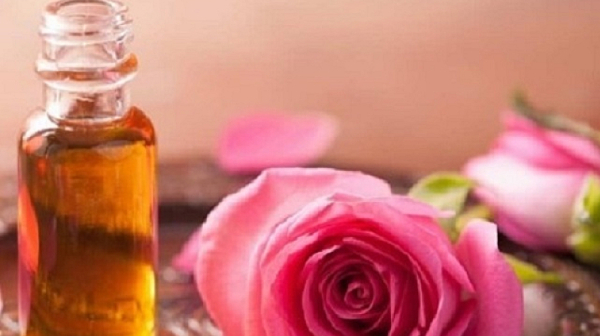 Българското розово масло впечатли „най-важните носове“ в парфюмерията