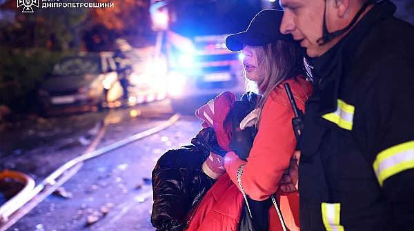 Най-малко 8 загинали и десетки ранени при руски удари в Украйна за денонощие