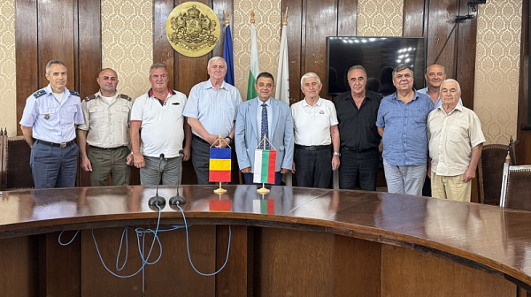 Военно-патриотични организации от България и Румъния обсъдиха в Русе нови форми на сътрудничество