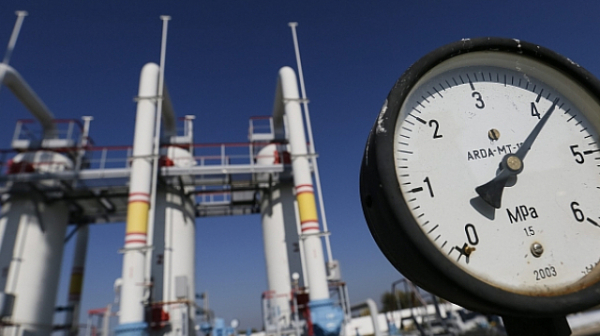 Експерт: Врътне ли ”Газпром кранчето” спасението за България е азребайджански или втечнен газ