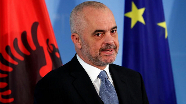 Искам обединение на Албания и Косово, заяви Еди Рама; заваляха остри реакции