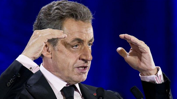 Френската финансова прокуратура погна Саркози във връзка с либийската афера
