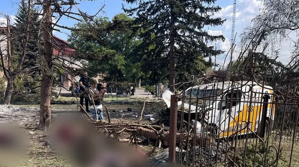 Русия уби 21 души посред бял ден в Донецка област. Жертвите чакали за пенсии /обновена/