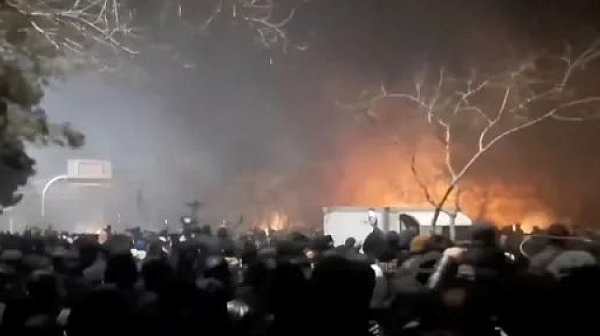 Politico: САЩ обмислят удари срещу Иран или кибератаки