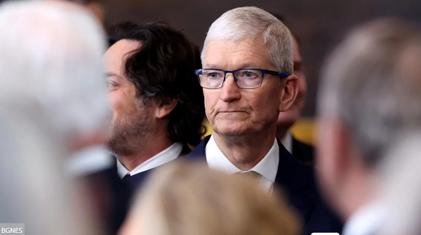 Как Тим Кук избегна катастрофата и спаси годината на Apple