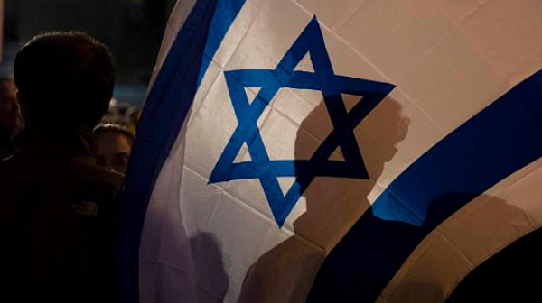 Израел се страхува да не развали отношенията си с Русия. Тел Авив няма да даде оръжие на Киев