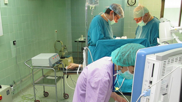 ”Галъп интернешънъл”: Лекарите получиха доверието на българите