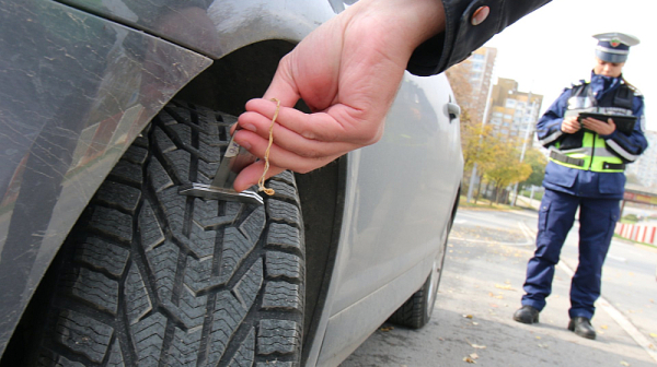 Последен ден за смяна на гумите на автомобила