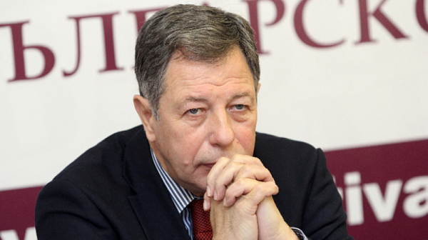Румен Миланов: По-добре е председателят на КПКОНПИ да се назначава от президента
