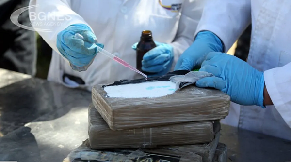 Британските служби: Парите от кокаин във Великобритания пълнят руската военна каса