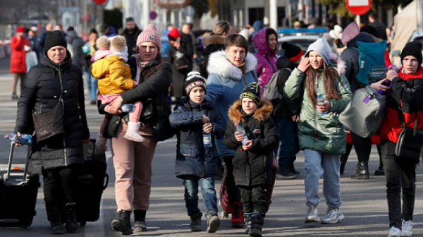 ООН: 10 милиона души са напуснали домовете си в Украйна