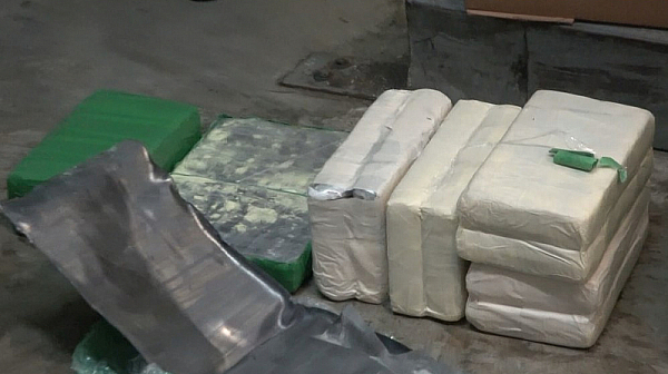 Само във Фрог: Стотиците килограми кокаин са спипани съвсем случайно от полицията