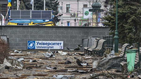 Русия обсипа с ракети Харковска област