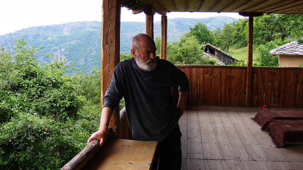 Излезе нова книга на Борис Христов – „Пилигрим от края на света“