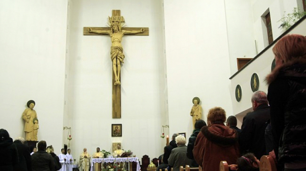 Католическият свят отбелязва Великден