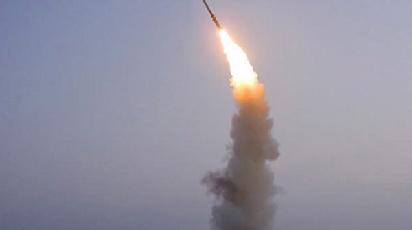 Русия изстреля втора вълна ракети срещу Украйна. Възможно е да има и трета
