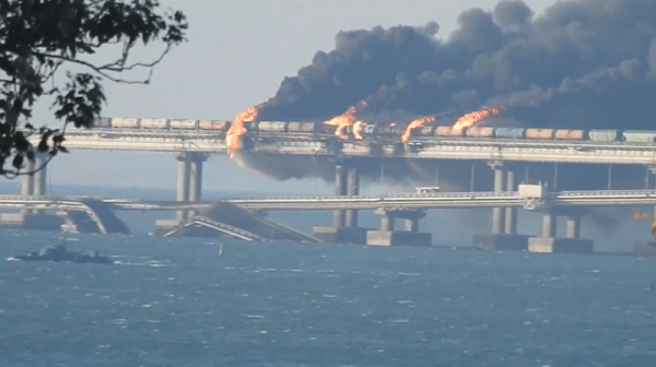 ДАНС подхваща казуса с камиона бомба на Кримския мост