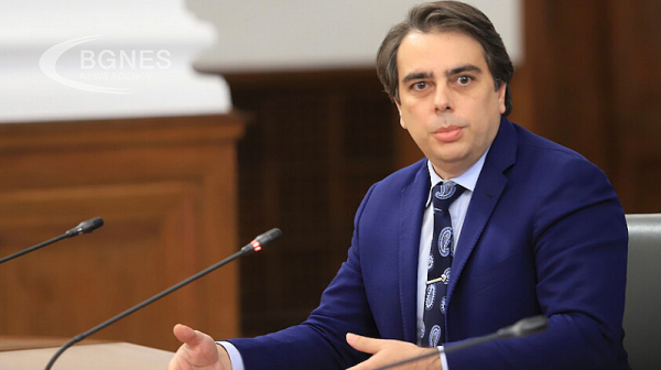 Асен Василев: Ситуацията в Украйна става критична, поради което ЕС трябва да действа бързо