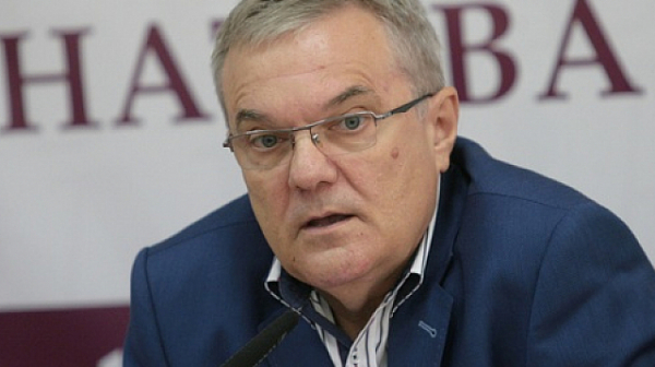 Румен Петков даде Джамбазки на прокуратурата