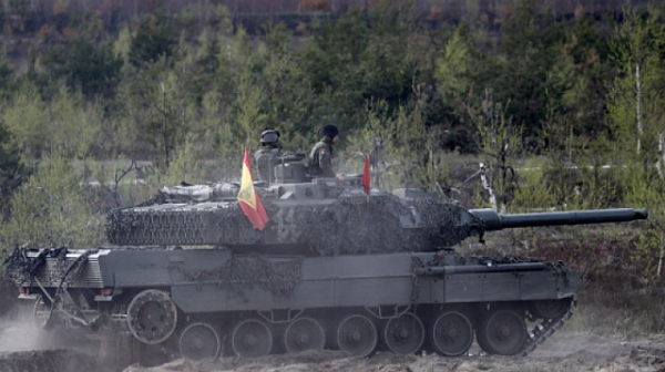 Испания е готова да изпрати танкове ”Леопард” на Украйна
