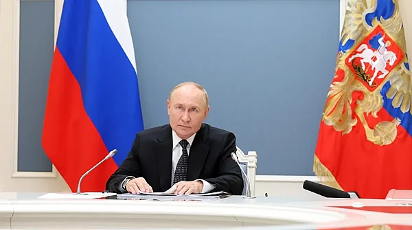 В резултат на онлайн цензурата: Рейтингът на Путин пада за седма поредна седмица